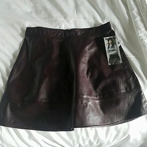High wasted mini skirt